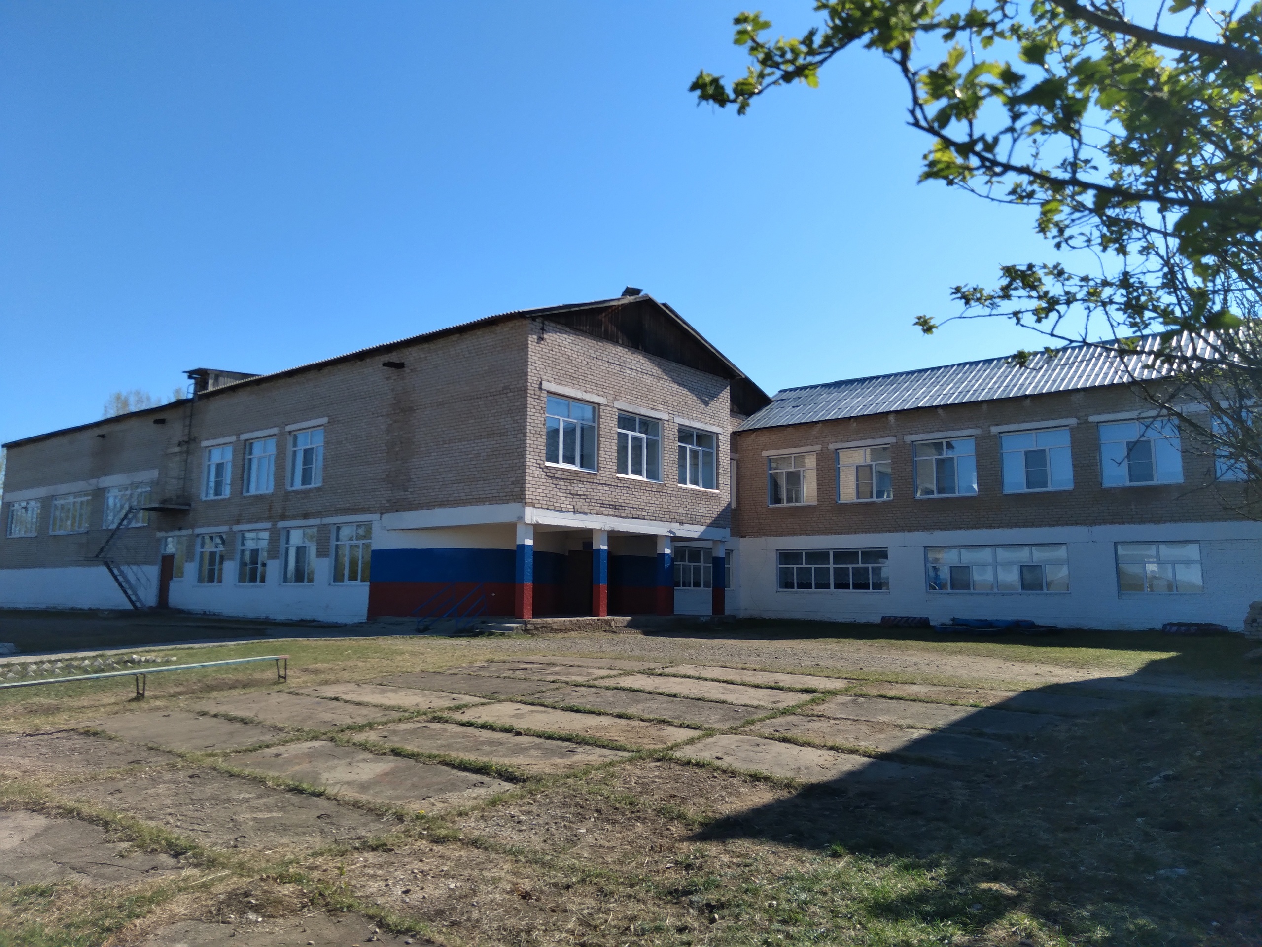 Главное изображение школы.